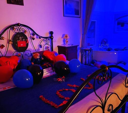 B&B ME Palace