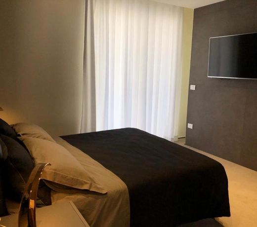 golden suites 50