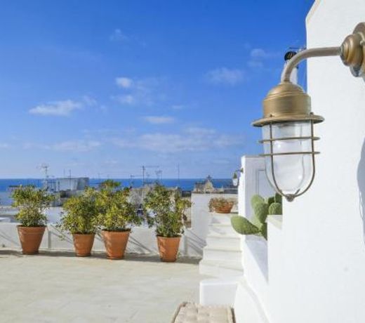 Pascaraymondo Suite Palace