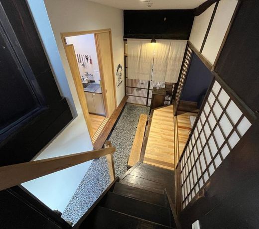Private guest house å®¶æãä»²éã¨è²¸ãåãã²ã¹ããã¦ã¹ å¤©æºå±