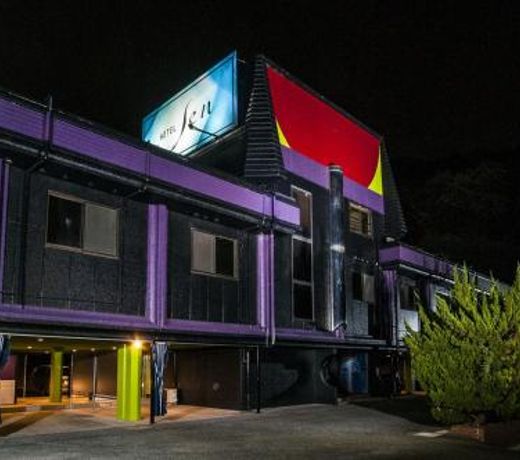 Hotel Sen (Love Hotel)
