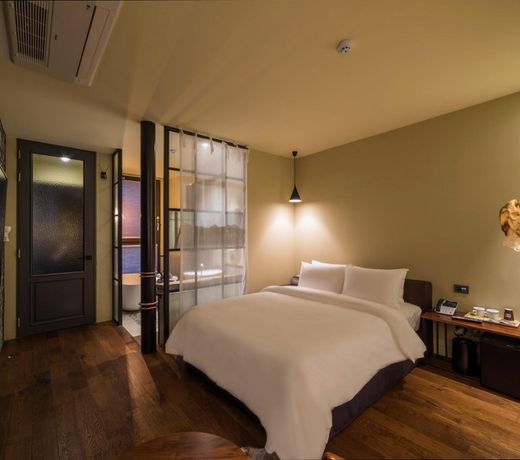 Hotel March
