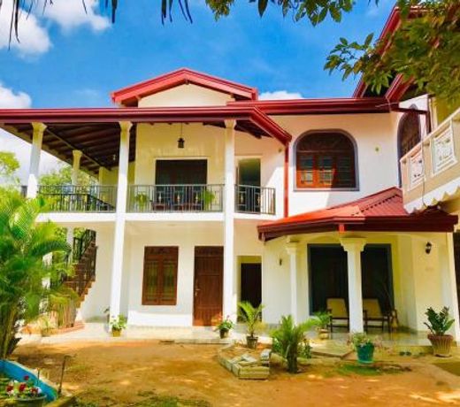 Green Edge Residences