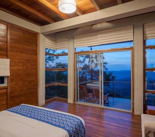 Treehouse Chalets