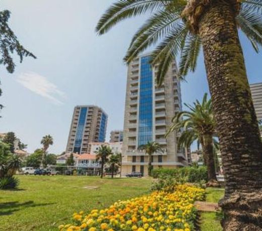 Blue Marlin Apartments