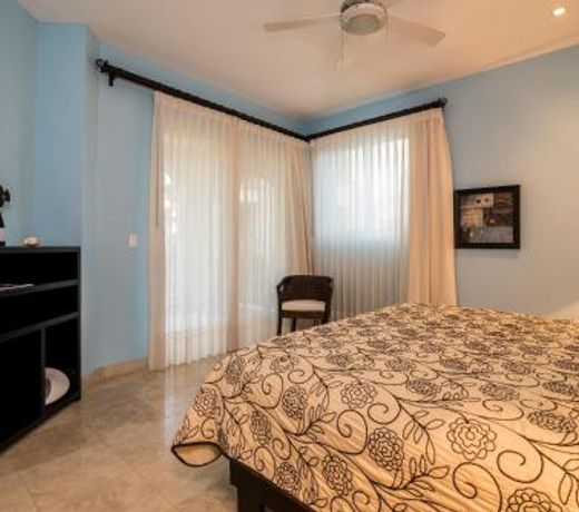 Paraiso Del Mar Resort D301 3 Bed by Casago