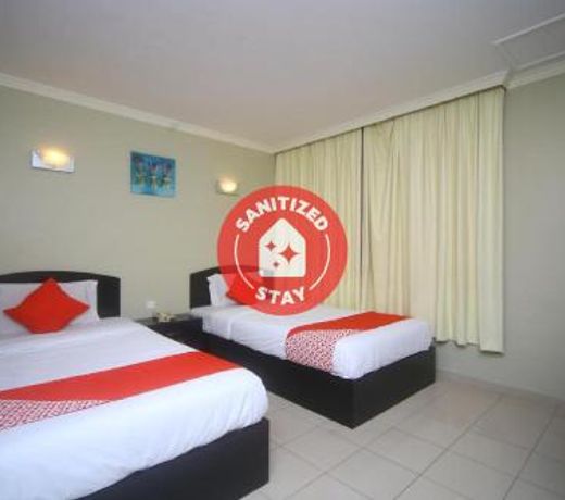 OYO 1027 Hotel London