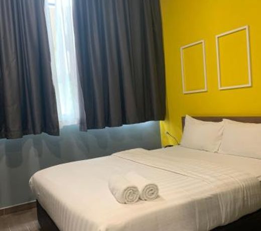 Frame Hotel