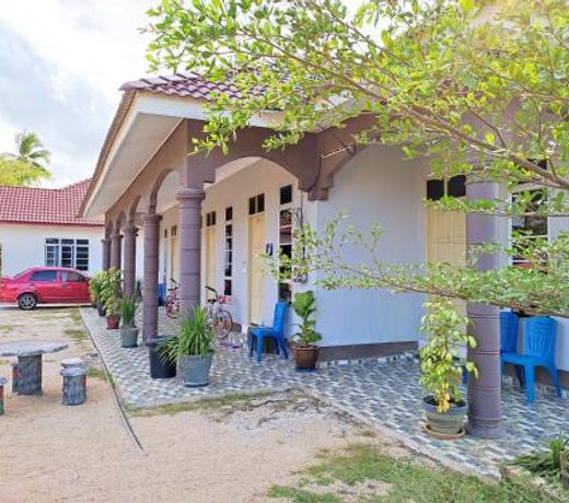 Desa Besut Inn