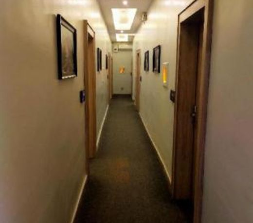 Moz One Executive Guest Rooms Agadez
