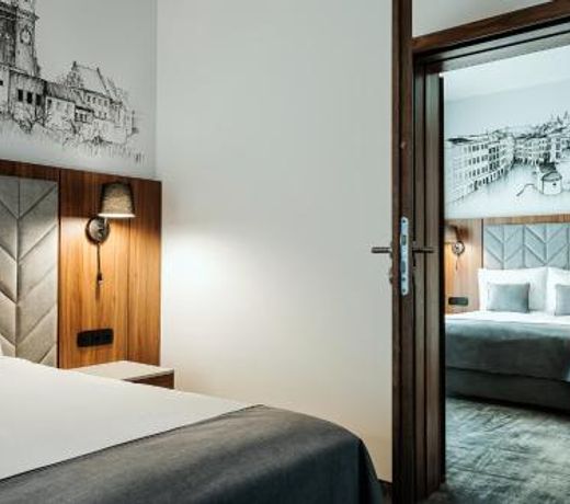 Garden Square Hotel