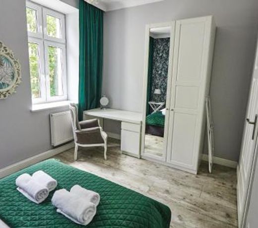 Apartament Zielony DE LUX dla 4 osÃ³b ChorzÃ³w Katowice