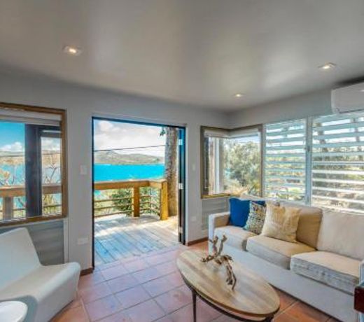Oceania Villas