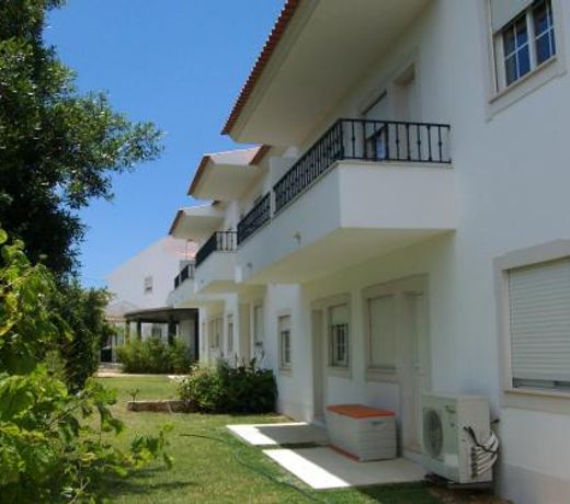 Albufeira 1 bedroom apartment 5 min. from Falesia beach and close to center! D
