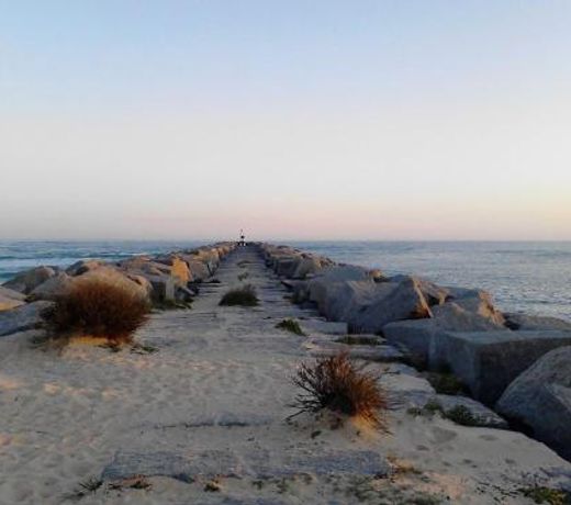 Few Steps to the Beach