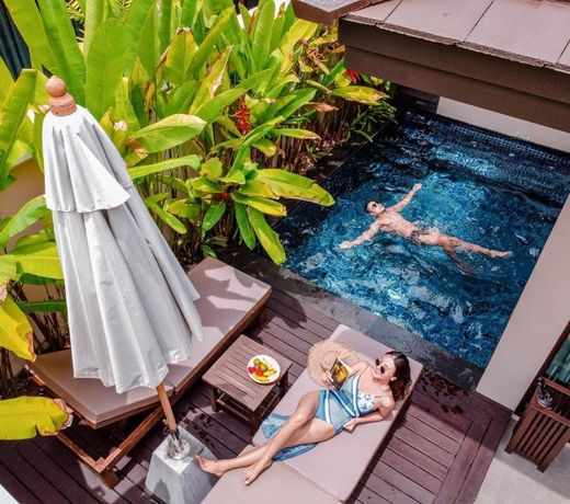 Khanom Beach Resort And Spa