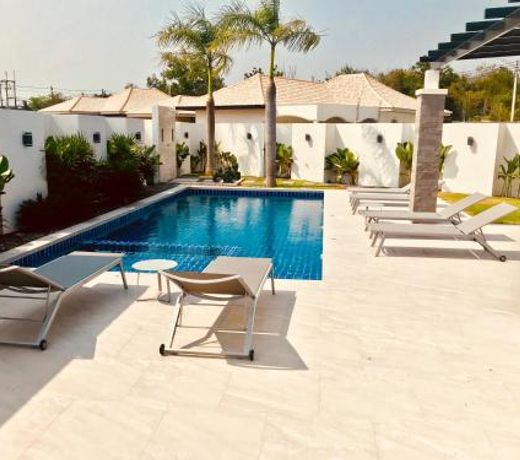 Stunning Private Pool Villa Hua Hin