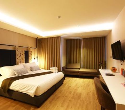 W3 Hotel