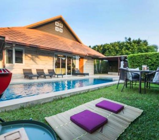 AnB Poolvilla Grand Modern 3BR Jomtien for 10pax
