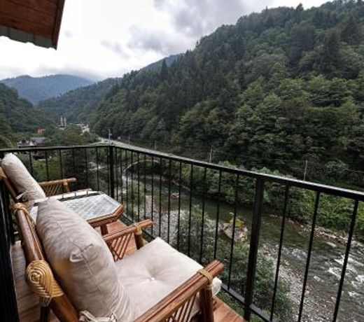 HiraBungalov