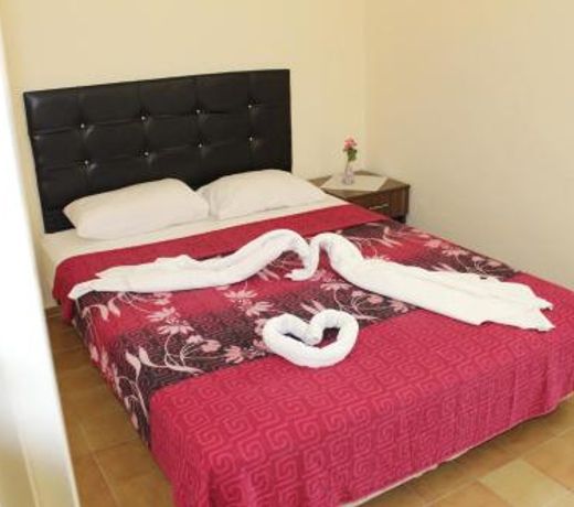Alinda Villa