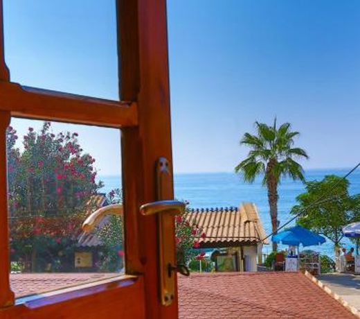 Hotel Villa Önemli