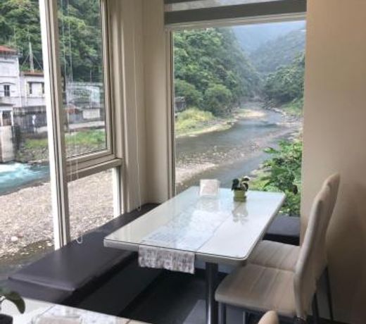 Hoya Hot Spring Inn