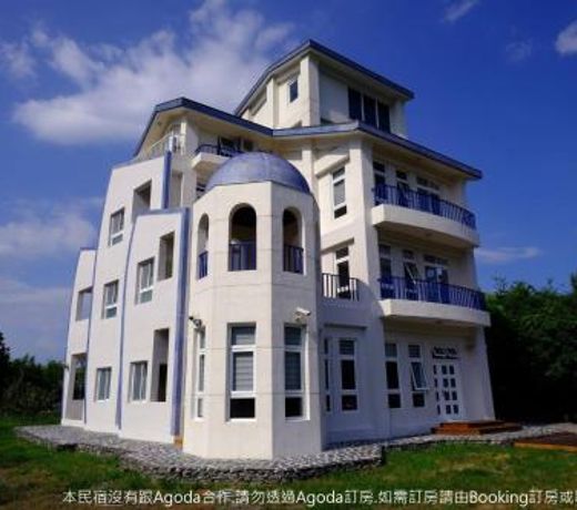Meihua Lake Corner B&B