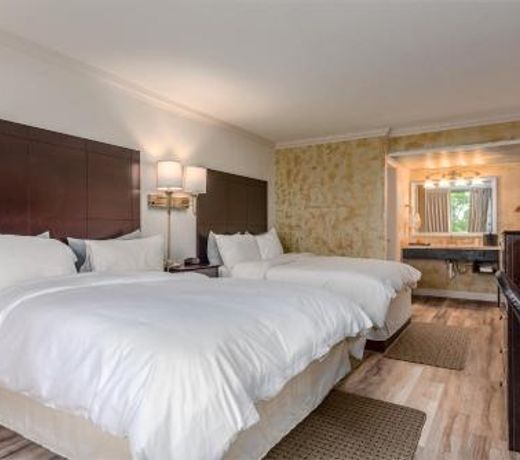 Fairway Inn