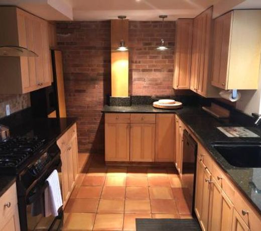 Full loft-style apartment near Omni