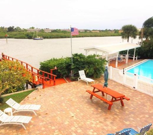 Seashell 19, 2 Bedrooms, Pool Access, WiFi, Sleeps 6, Walk to Beach