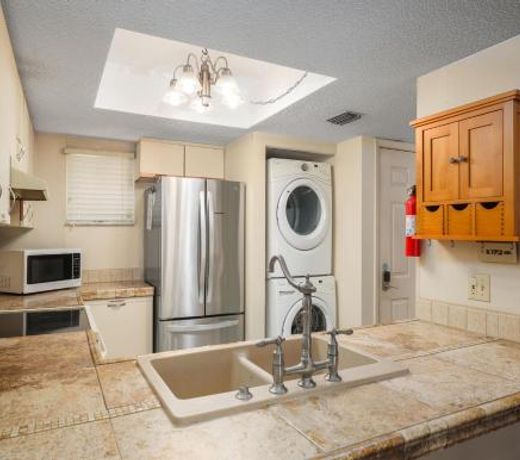 Ocean Village Club G21, 2 Bedrooms, Heated Pool, Sleeps 4, Pet Friendly