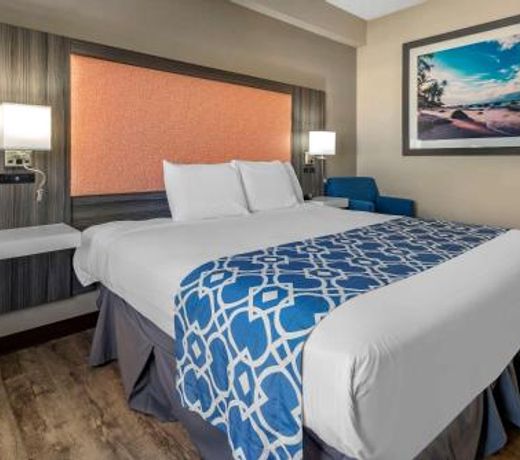 The Waves Hotel, Ascend Hotel Collection