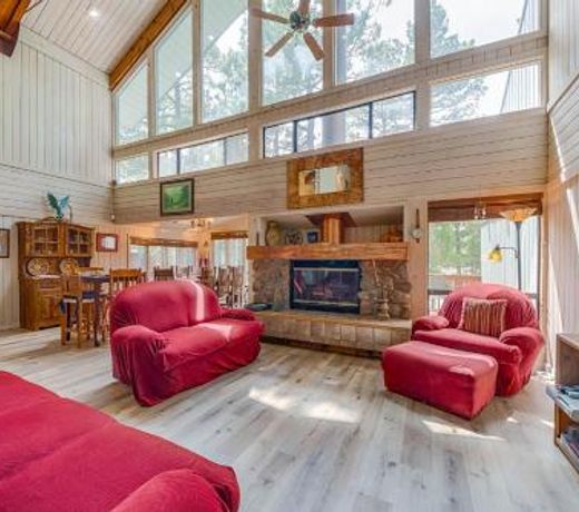 Alto Chalet, 3 Bedrooms, Sleeps 6, Hot Tub, Media Room, Jetted Tub
