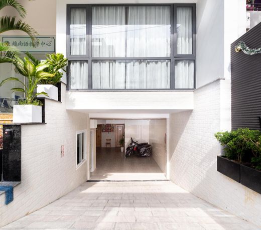 THT Apartment