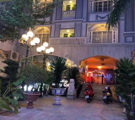 HoÃ ng QuÃ¢n Hotel
