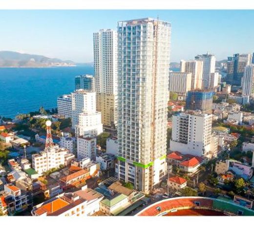 DQua Hotel and Apartment