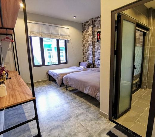 Dalat Che House