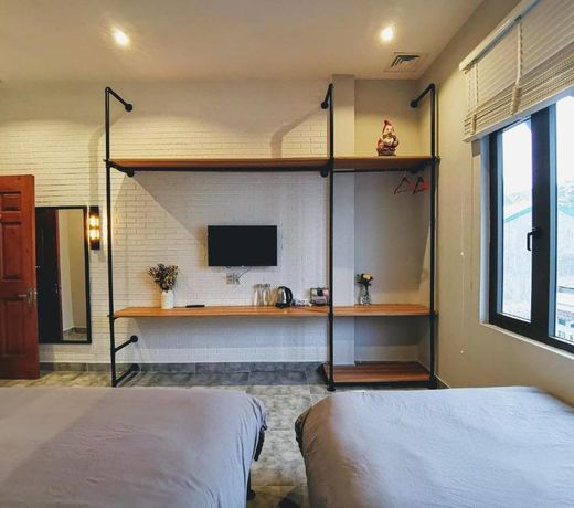 Dalat Che House