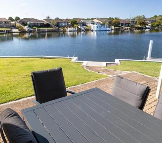 23 Elouera Crescent