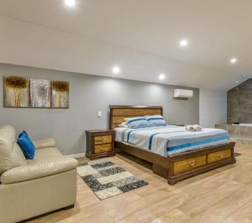 5 Kestrel Place
