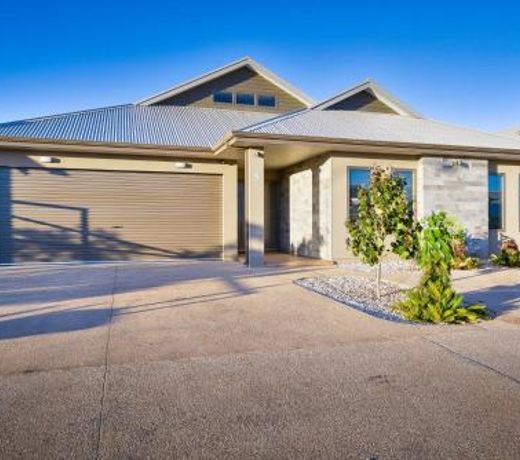 5 Kestrel Place