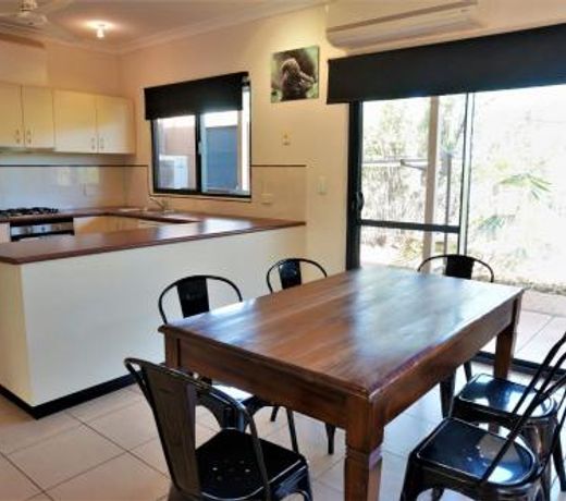 Ningaloo Breeze Villa 3