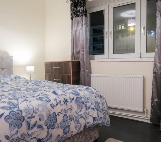 WELSTEAD HOUSE - DELUXE GUEST ROOM 4