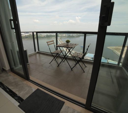 Magnificent Sea-view 2 bed Condo@R&F Princess Cove