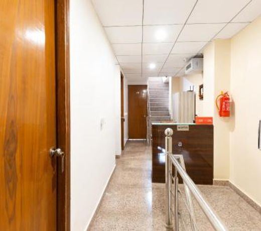 OYO 40649 Hotel Kapoor Residency