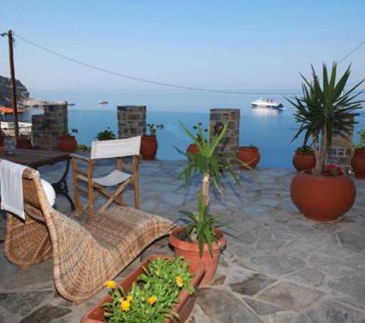 Studios Milos Skopelos-Where the Sea Meets the Sky