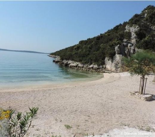 Apartment in Vinišce with Balcony, Air condition, WIFI, Washing machine (4753-7)