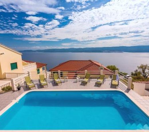 VILLA MASLINA, with private 32m2Pool, panoramic views on 100km coastline, 12 pax