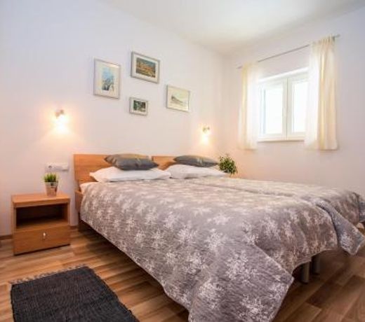 VILLA MASLINA, with private 32m2Pool, panoramic views on 100km coastline, 12 pax